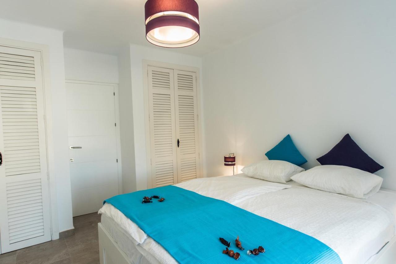 Luxurioese Und Grossraeumige Villa Mit Community Pool, Sicht Auf Das Mittelmeer Sowie Dem Mar Menor, La Manga Club Atamaría Extérieur photo