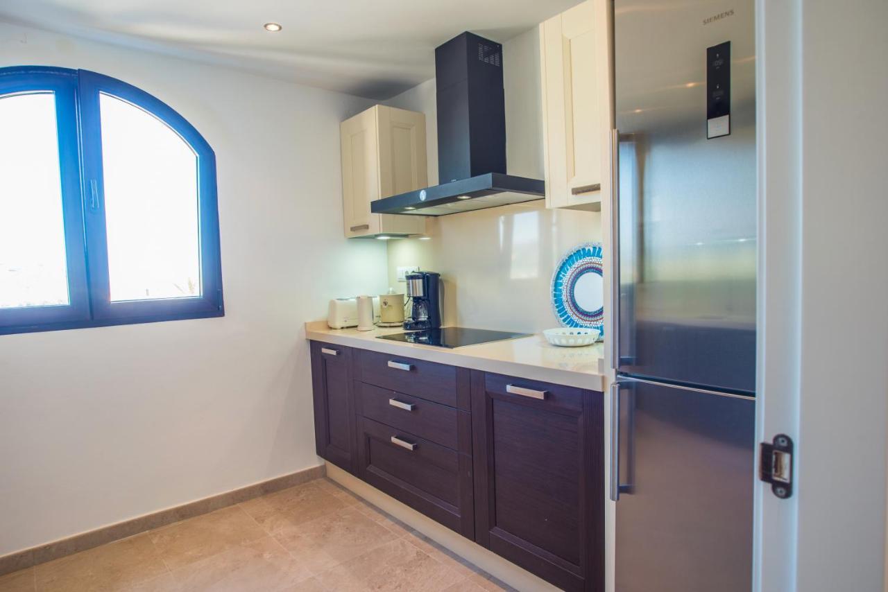 Luxurioese Und Grossraeumige Villa Mit Community Pool, Sicht Auf Das Mittelmeer Sowie Dem Mar Menor, La Manga Club Atamaría Extérieur photo