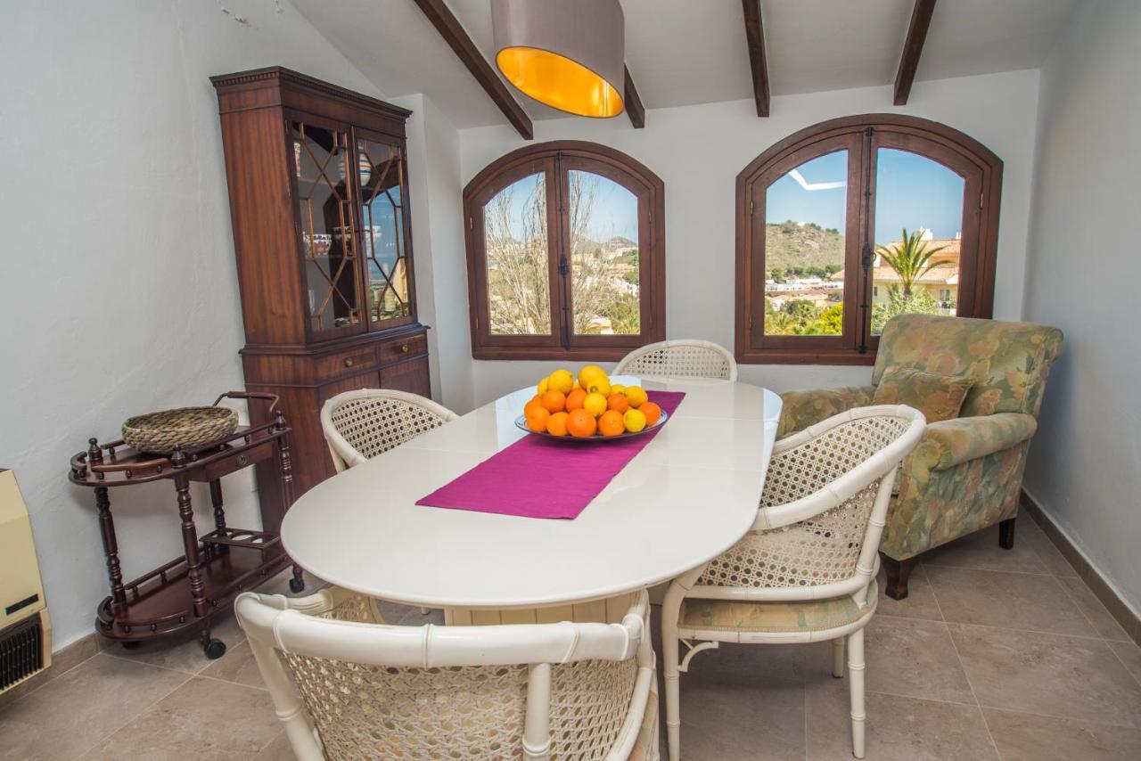 Luxurioese Und Grossraeumige Villa Mit Community Pool, Sicht Auf Das Mittelmeer Sowie Dem Mar Menor, La Manga Club Atamaría Extérieur photo