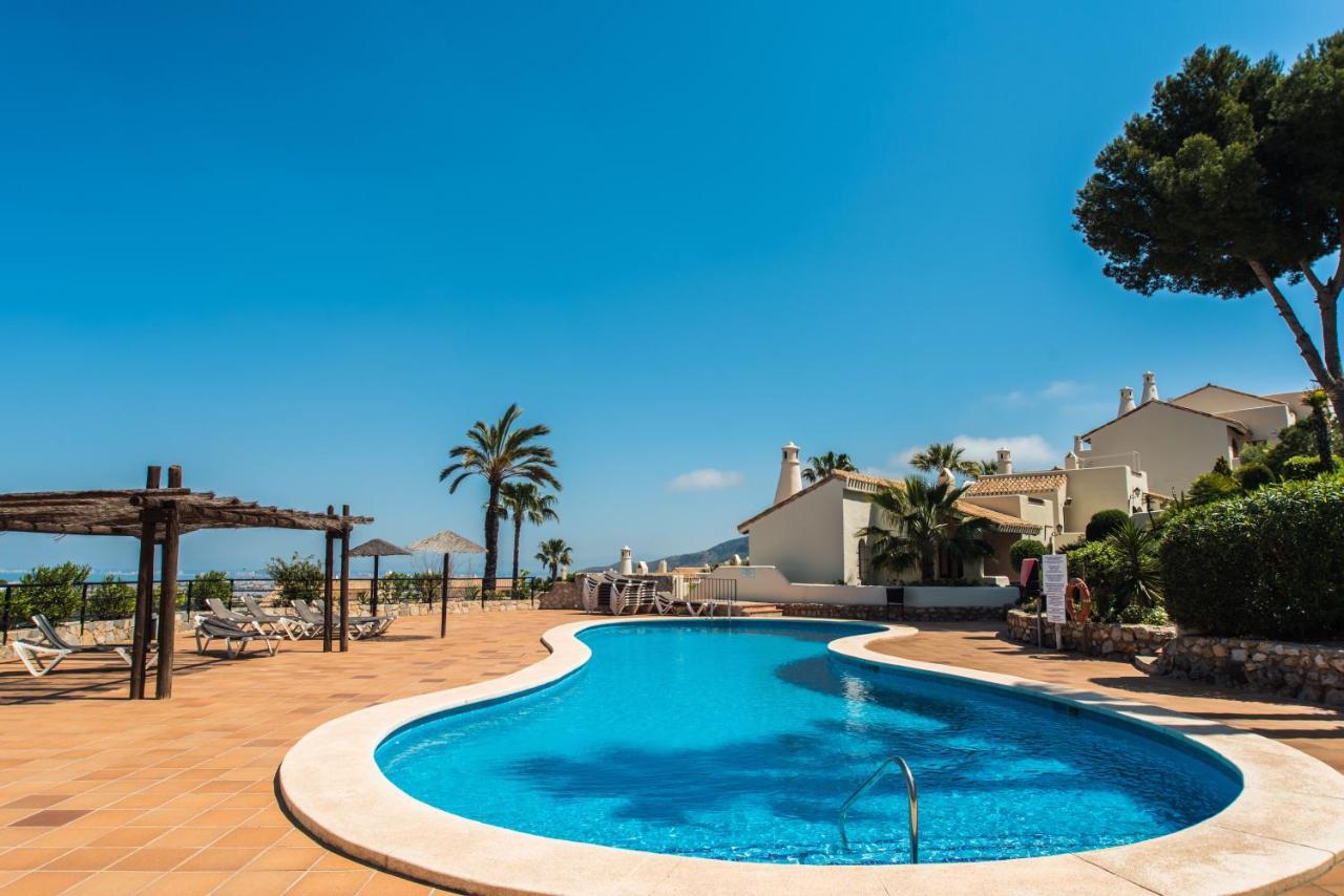 Luxurioese Und Grossraeumige Villa Mit Community Pool, Sicht Auf Das Mittelmeer Sowie Dem Mar Menor, La Manga Club Atamaría Extérieur photo